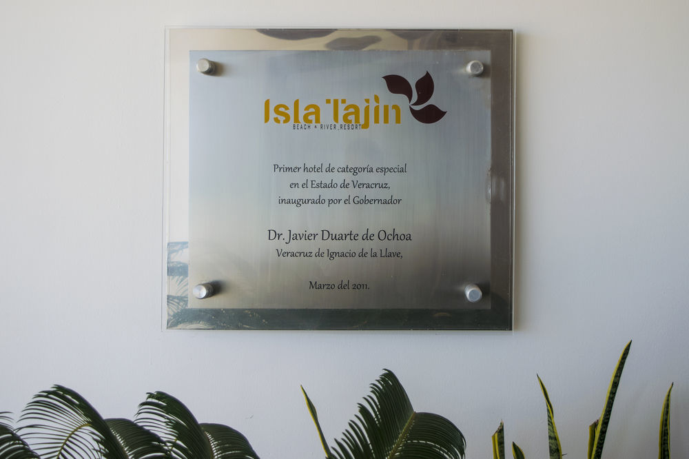 Hotel Isla Tajin à Tuxpan  Extérieur photo